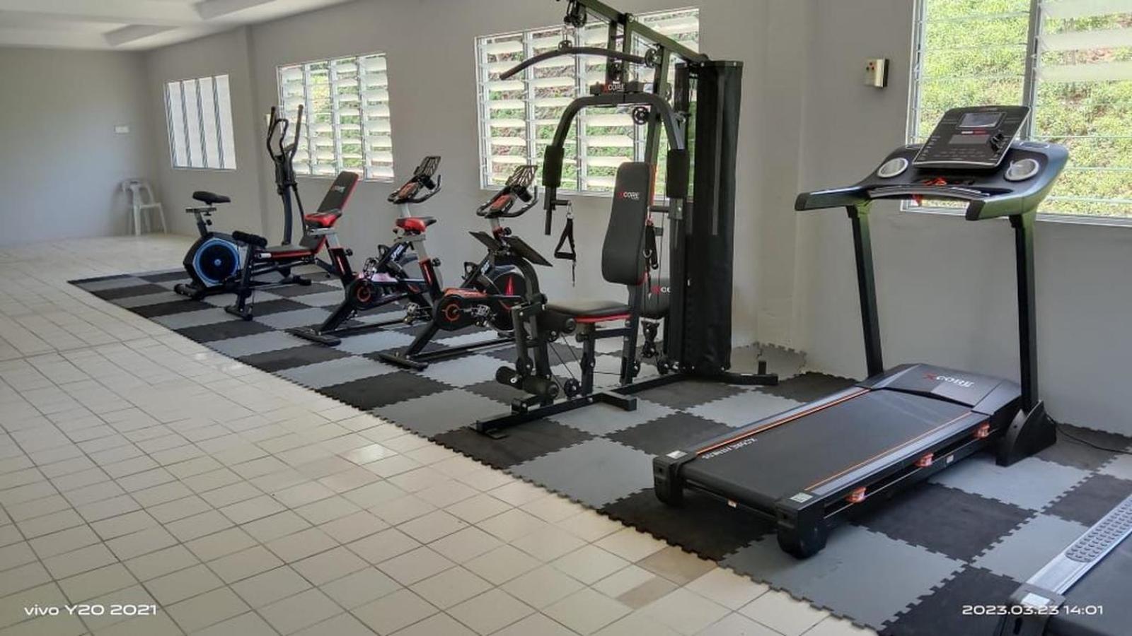 Putra Sentosa Retreat Camp, Sematan Hotel Екстериор снимка