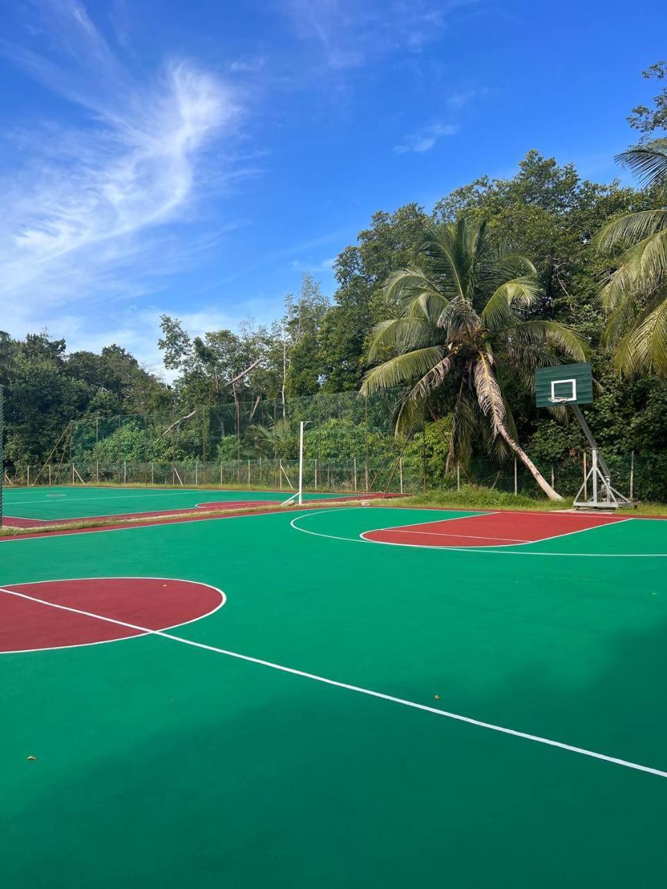 Putra Sentosa Retreat Camp, Sematan Hotel Екстериор снимка